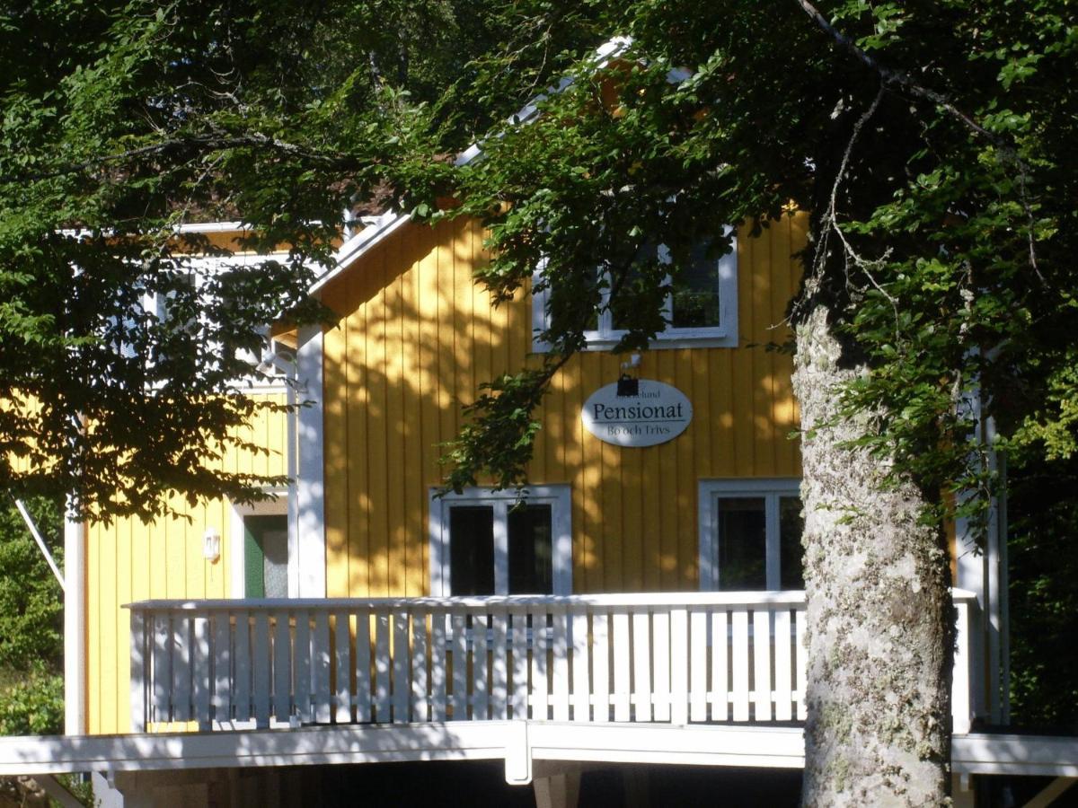 Hotel & Pensionat Bjoerkelund Stenbrohult  外观 照片