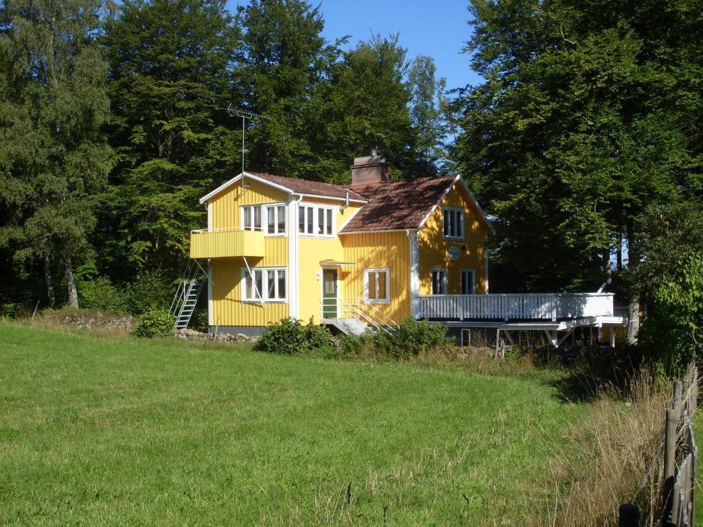 Hotel & Pensionat Bjoerkelund Stenbrohult  外观 照片
